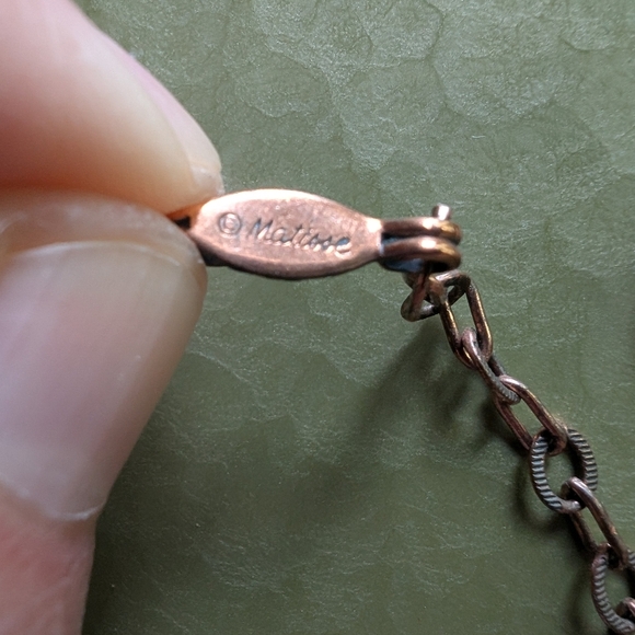 Matisse Vintage White Enamel Rose Gold Necklace - Picture 5 of 5